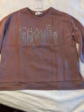 Woman Dusty Rose three-quarter length sleeve  Rhinestone Logo Top
